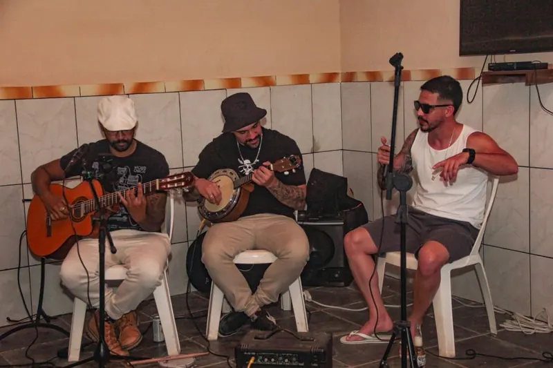 Samba na Alma, grupo de pagode do Vale do Paraíba, ao vivo — foto 3
