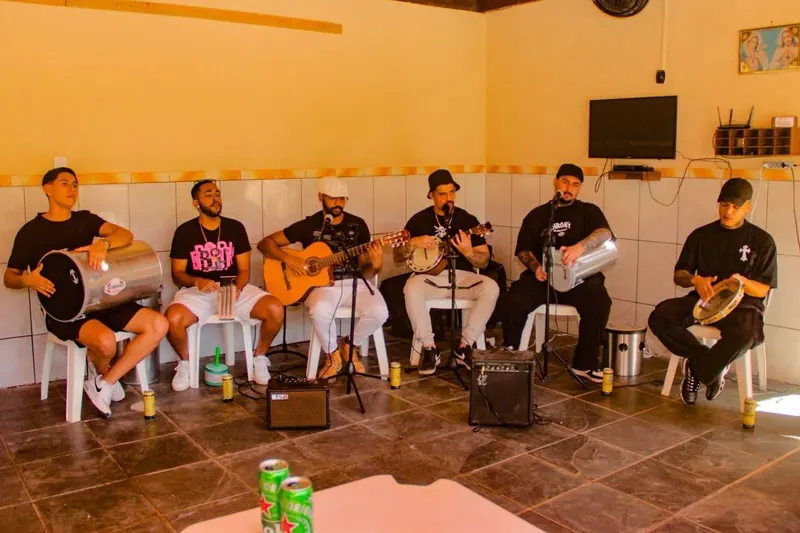 Samba na Alma, grupo de pagode do Vale do Paraíba, ao vivo — foto 7